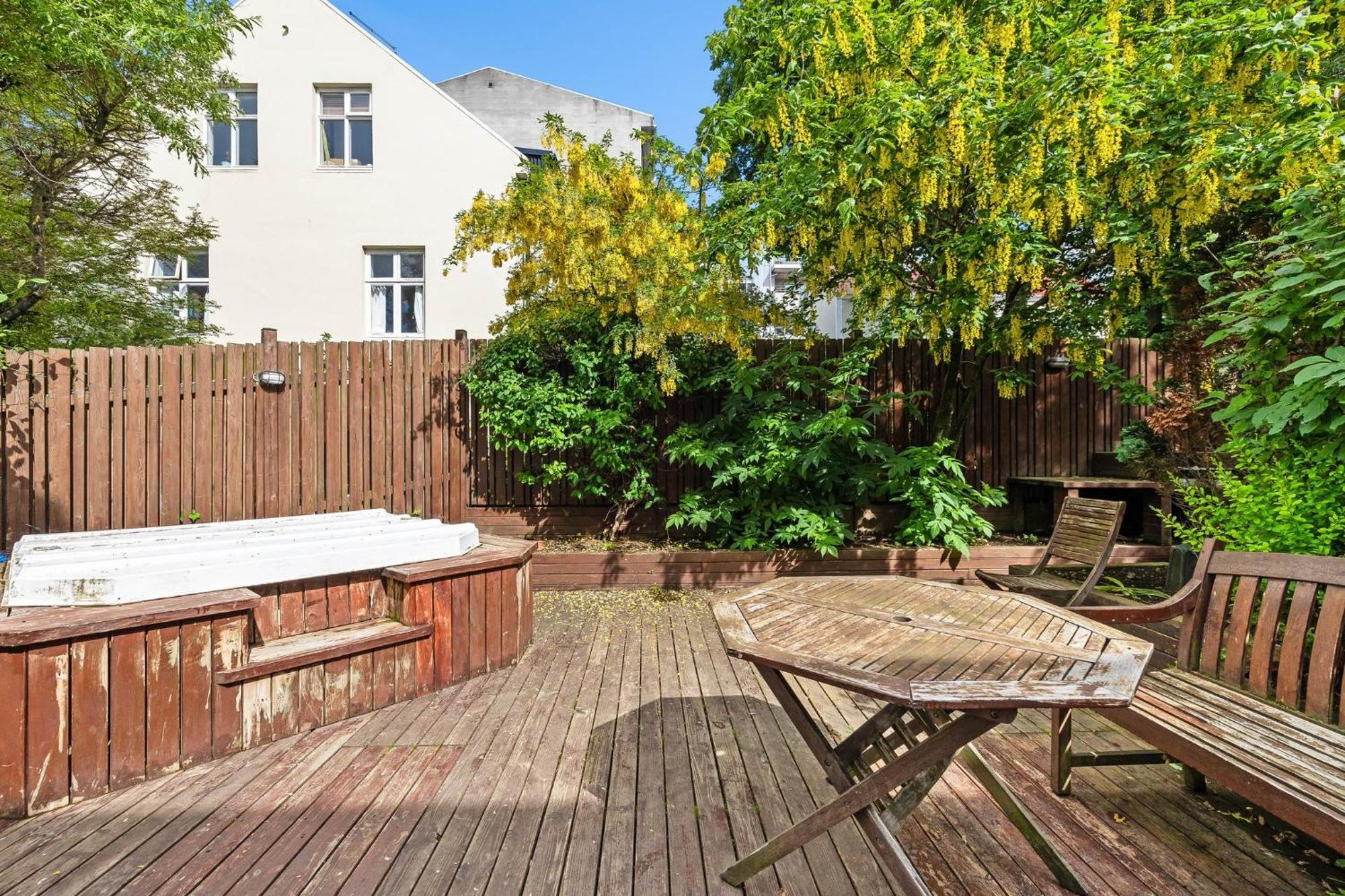 Downtown Baldursbra - Two Bedroom Apartment Reykjavík Dış mekan fotoğraf