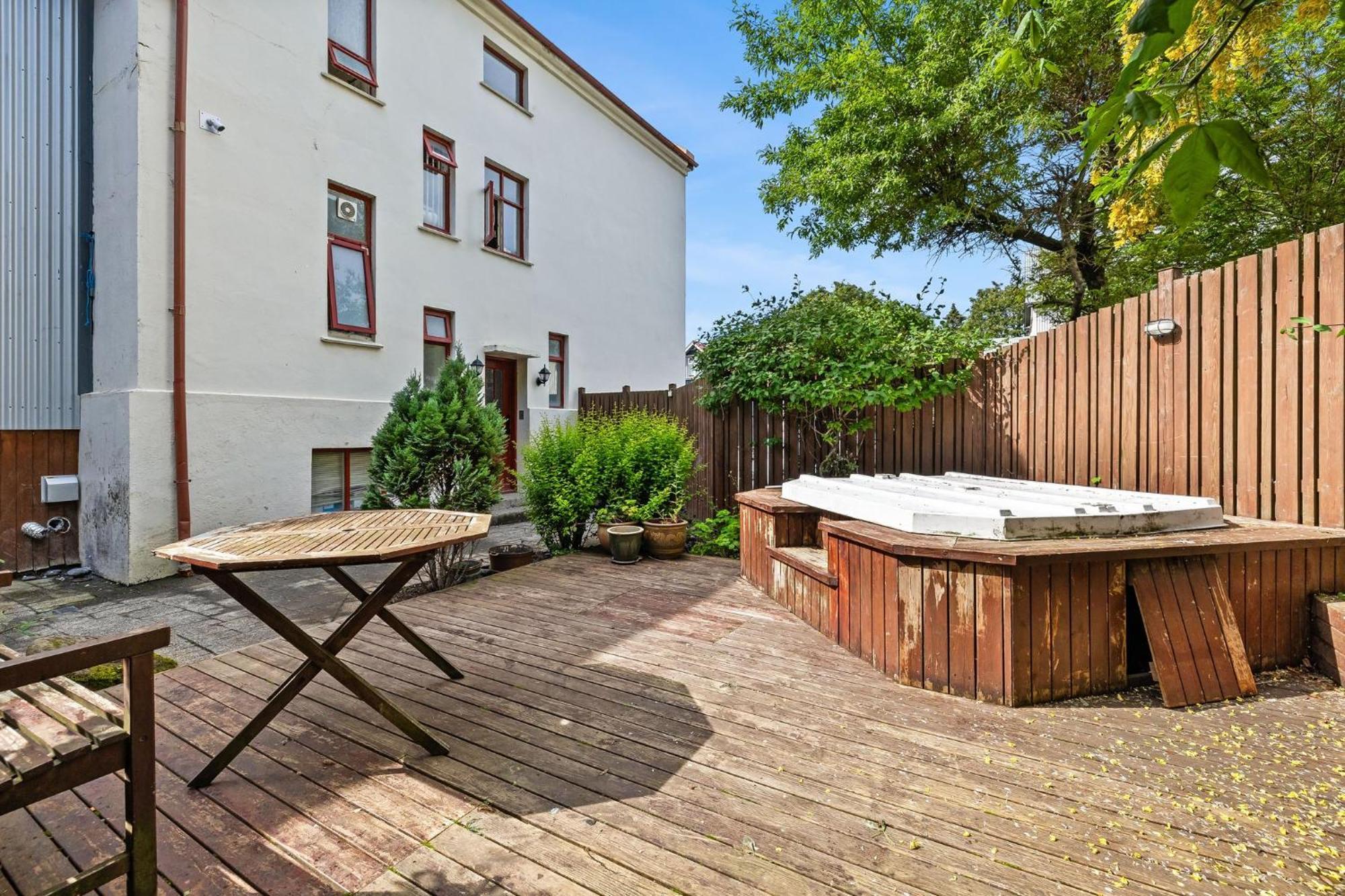 Downtown Baldursbra - Two Bedroom Apartment Reykjavík Dış mekan fotoğraf